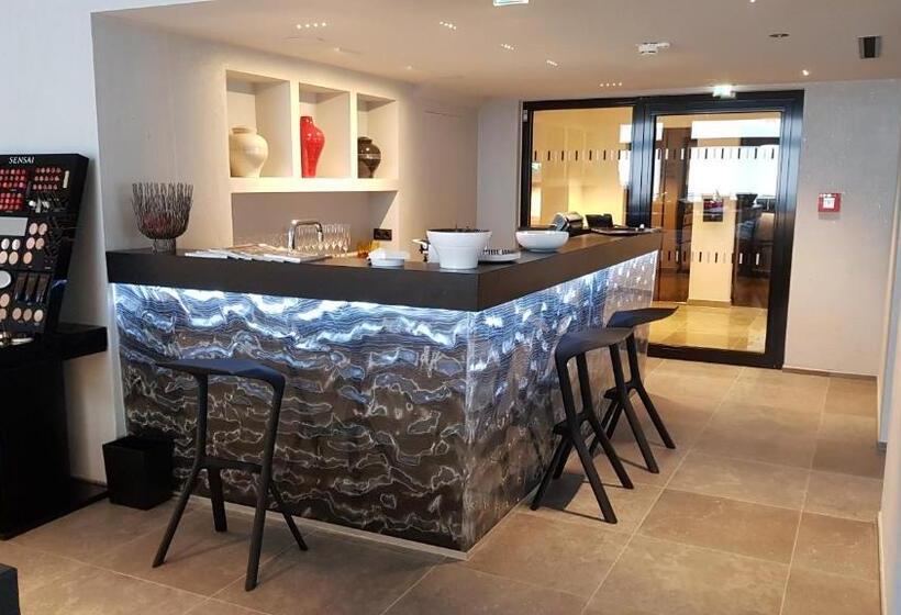 فندق Elizabeth Art