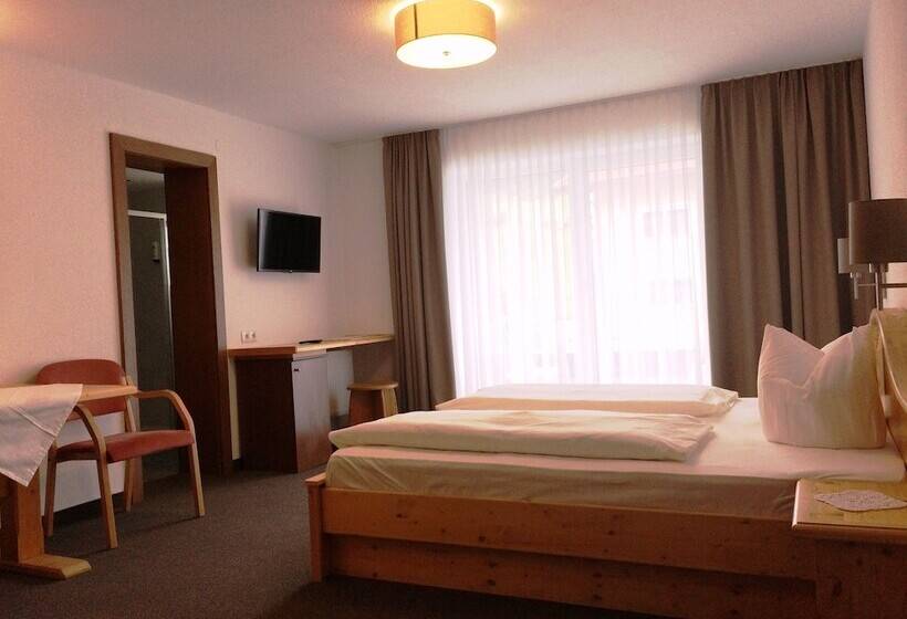 בית מלון כפרי Erika