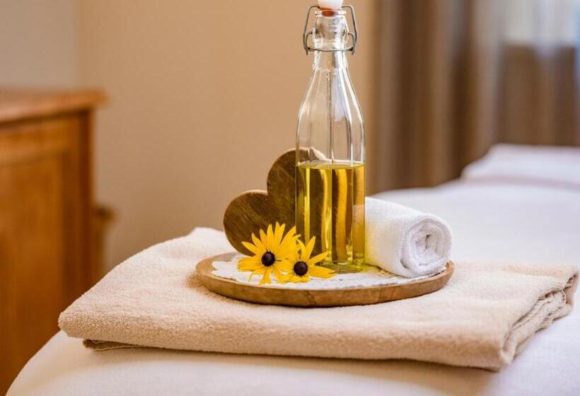 هتل Forster's Naturresort