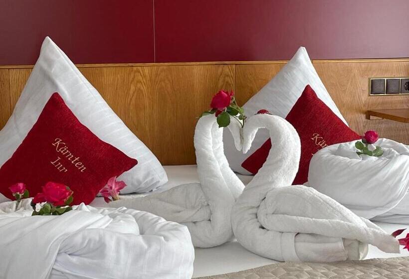 בית מלון כפרי Seehaus Kärnten Inn Mit Direktem Seezugang Und E Ladestation