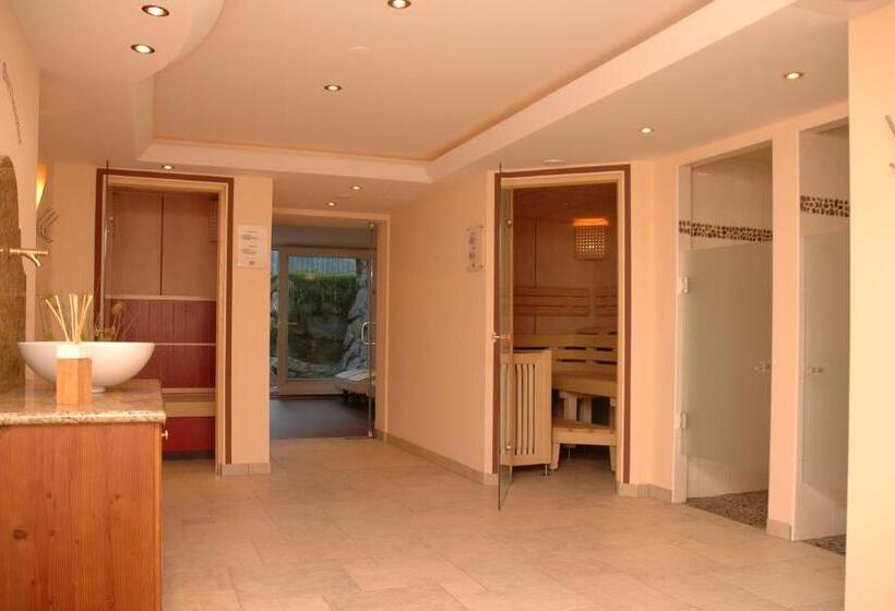 فندق Garni Almhof