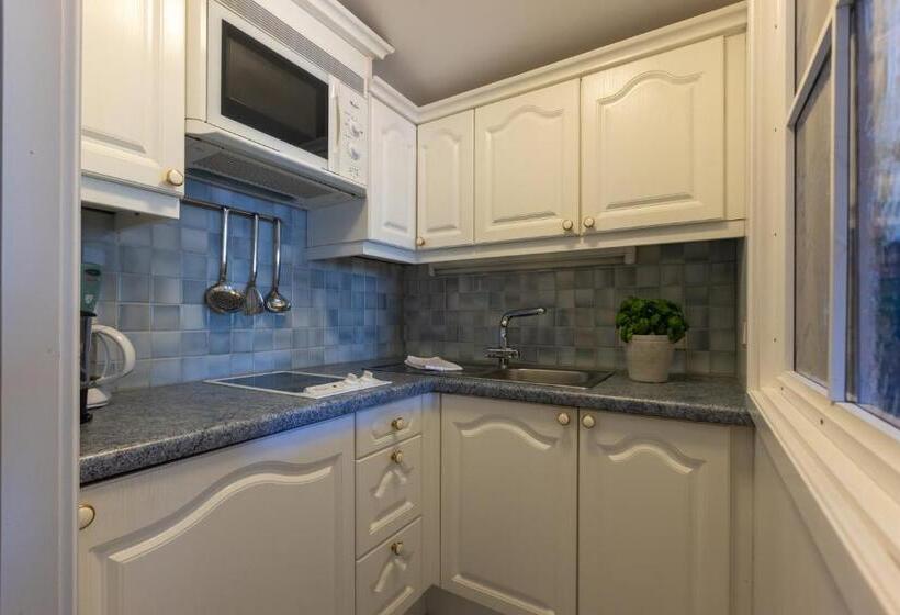 هتل Garni Glockenstuhl