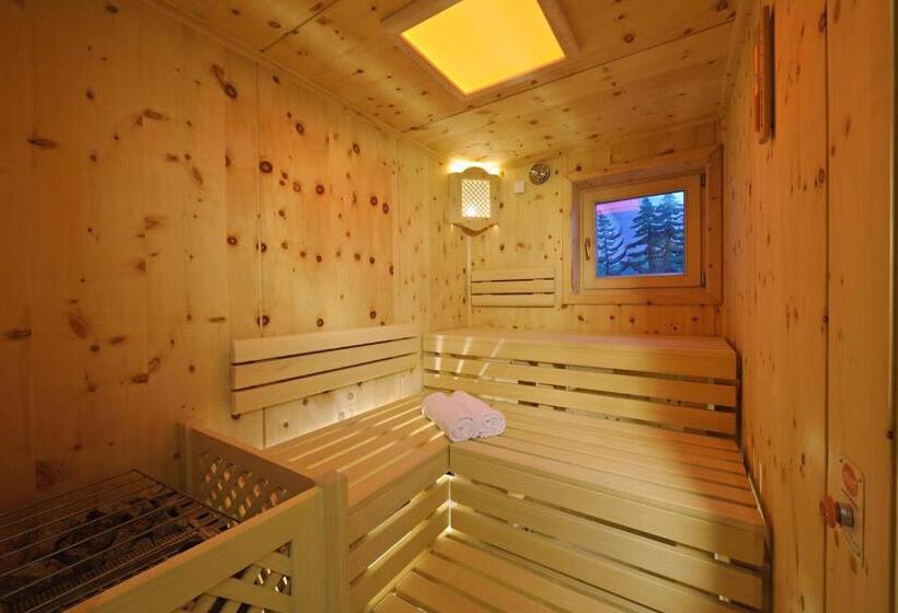 هتل Garni Glockenstuhl