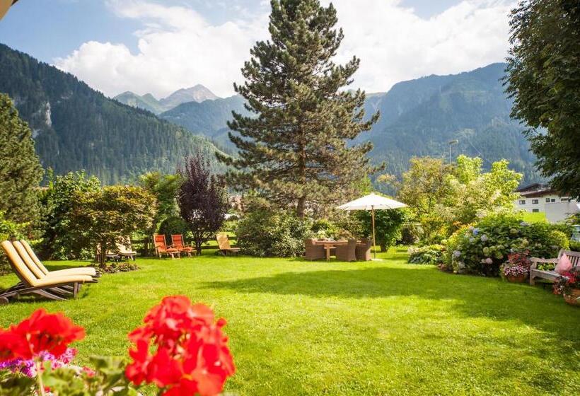 هتل Garni Glockenstuhl