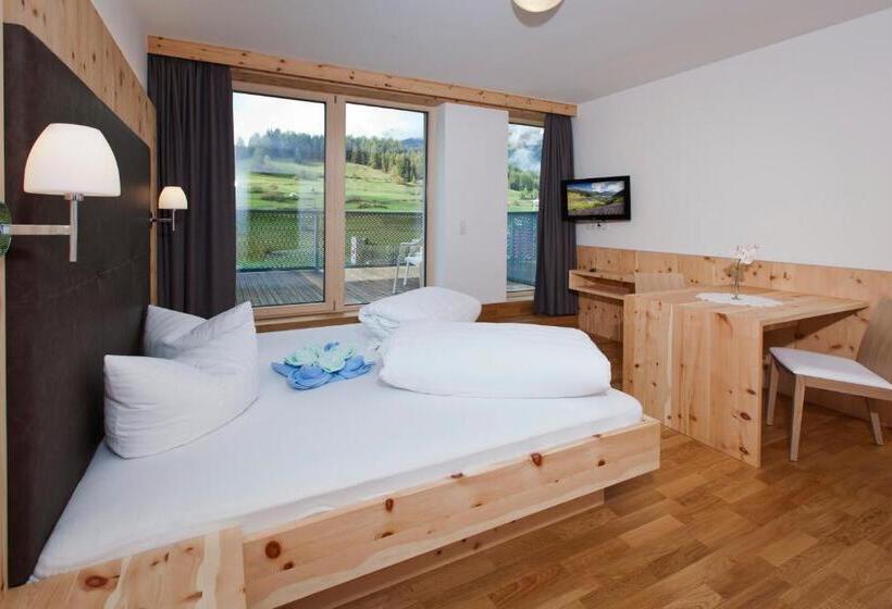 호텔 Gasthof Kristall Themenfrühstück