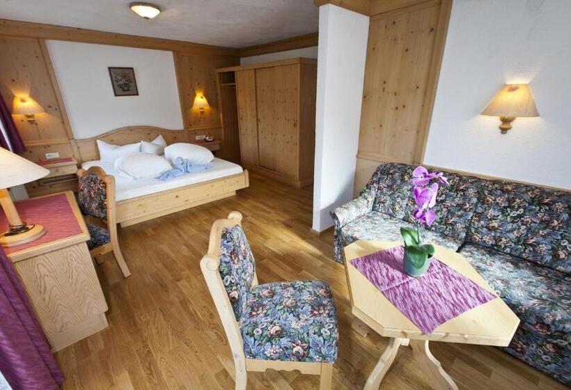 호텔 Gasthof Kristall Themenfrühstück