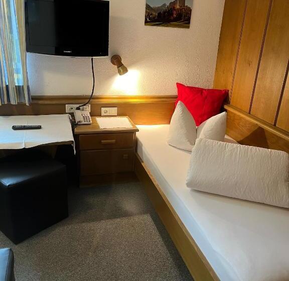 호텔 Gasthof Kristall Themenfrühstück