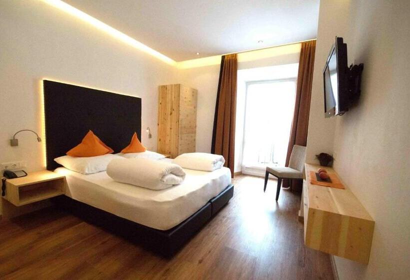 호텔 Gasthof Zum Goldenen Löwen