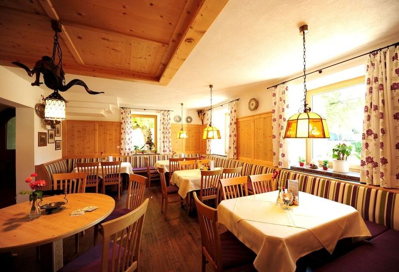 בית מלון כפרי Gasthof Zum Schwanen