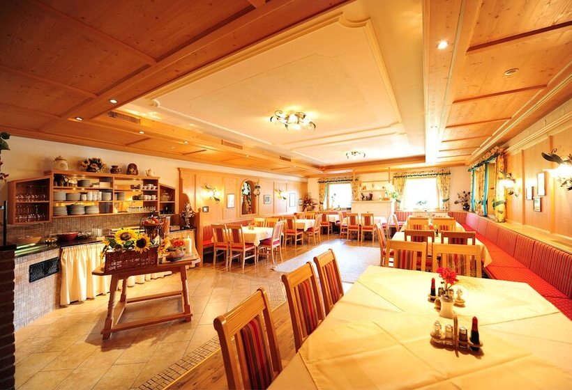 בית מלון כפרי Gasthof Zum Schwanen