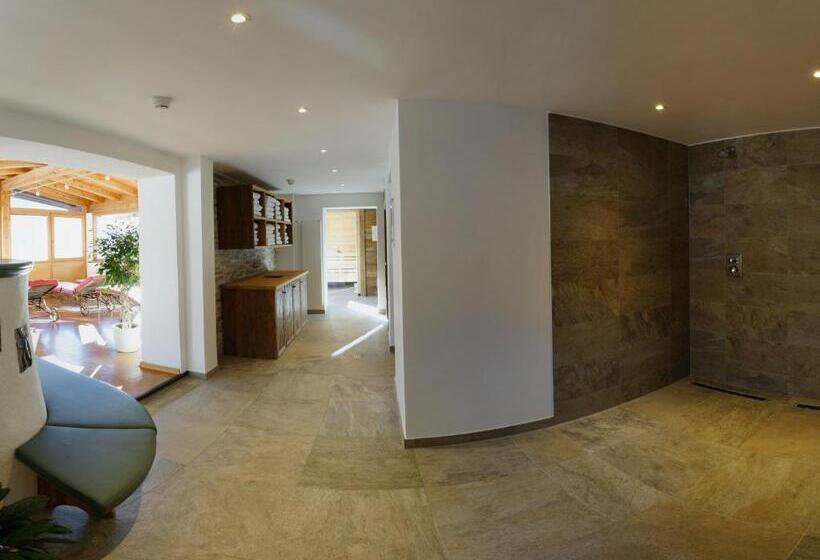 בית מלון כפרי Habicht