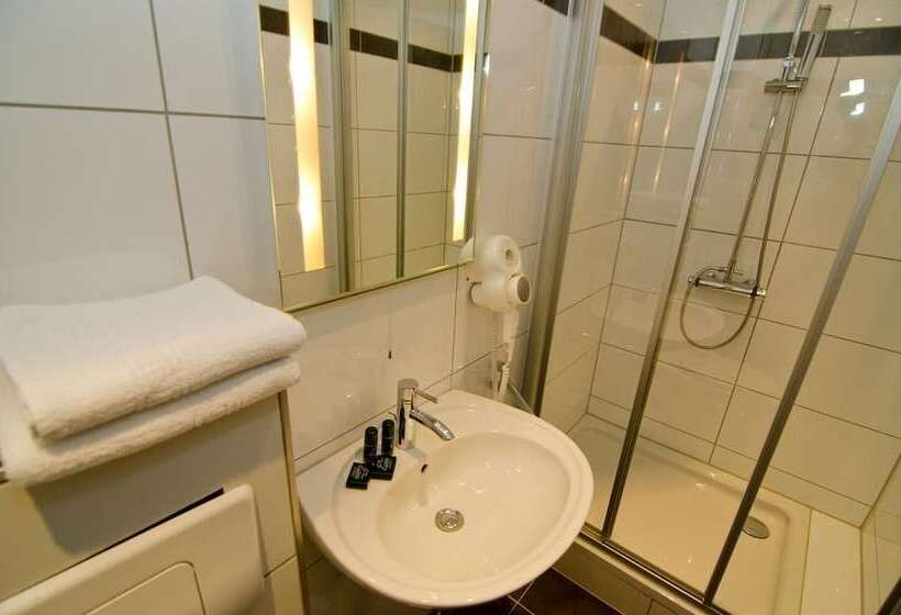 فندق Haus Andrea