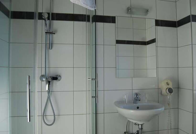 فندق Haus Andrea