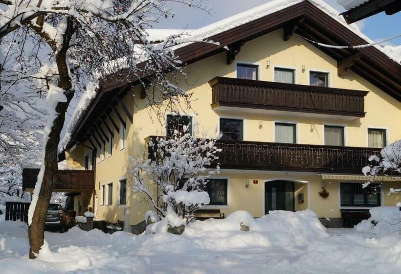 Отель Haus Schön Weberhof