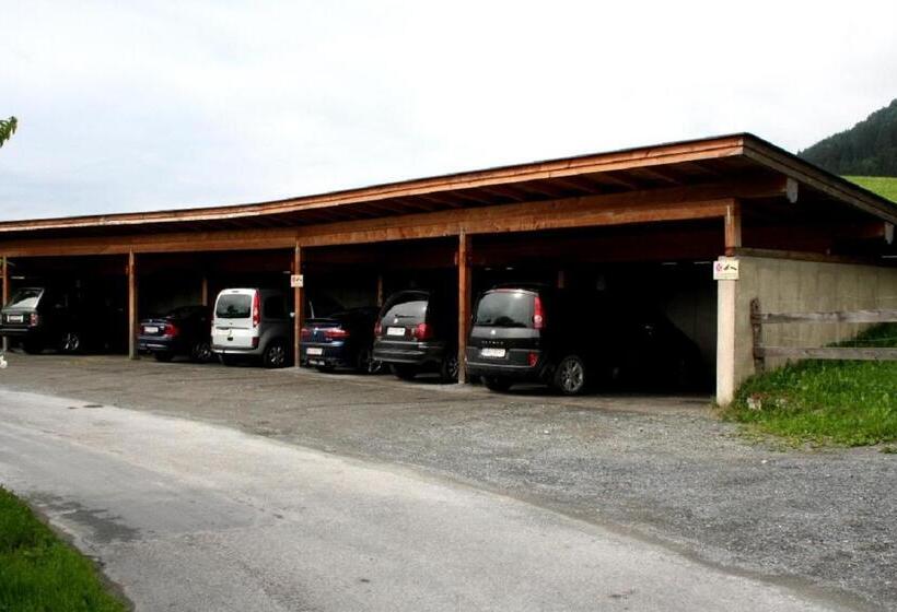 ホテル Hinterburghof