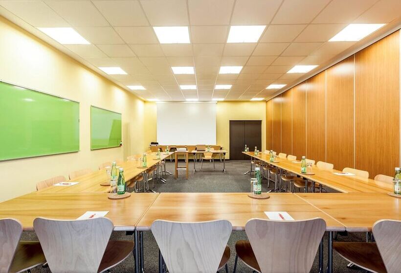 فندق Ibis Vienna Airport