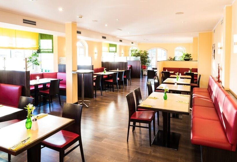 בית מלון כפרי Karl Wirt