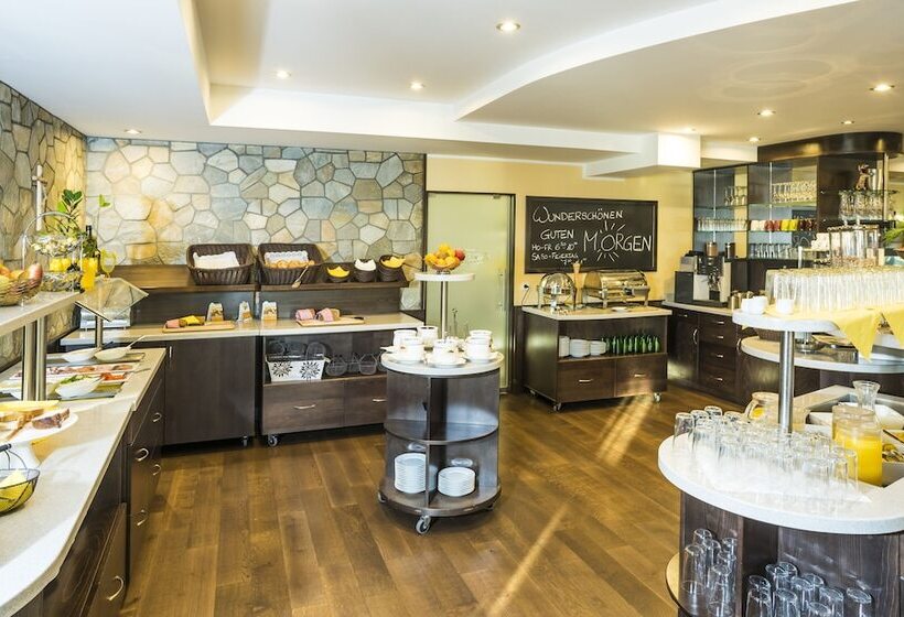 בית מלון כפרי Karl Wirt