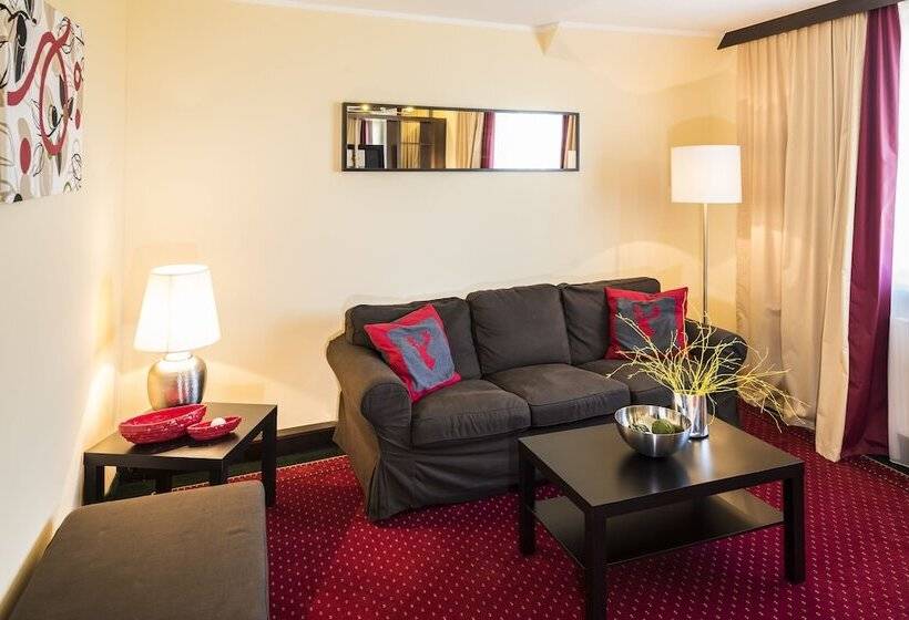 בית מלון כפרי Karl Wirt