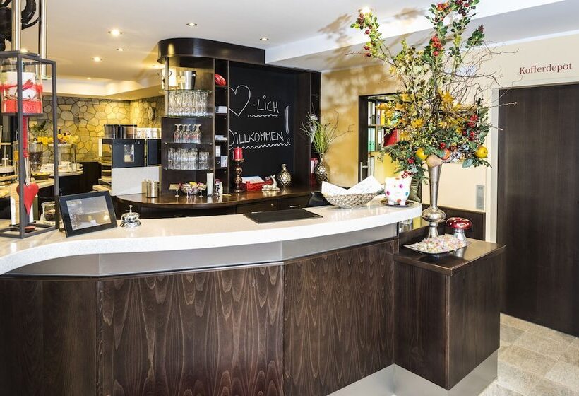 בית מלון כפרי Karl Wirt