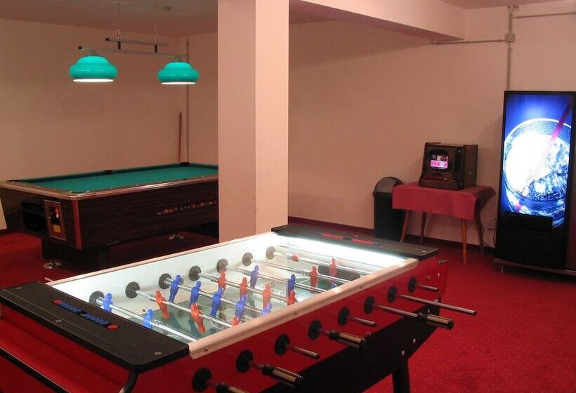 هتل Kratzerwirt Apartments