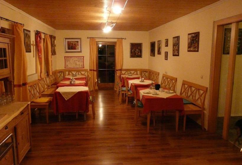 فندق Landhaus Aubauerngut