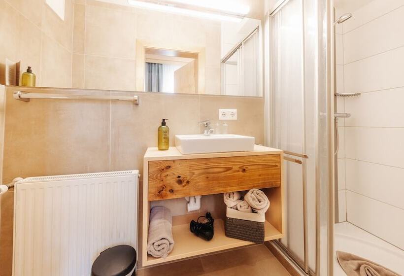 فندق Pension Linder