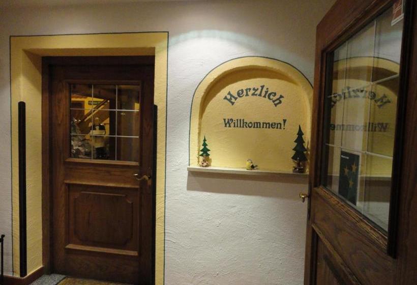 酒店 Restaurant Kröll