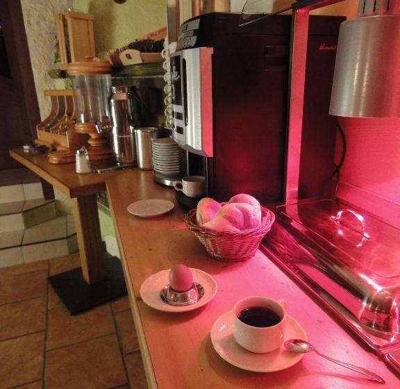 酒店 Restaurant Kröll