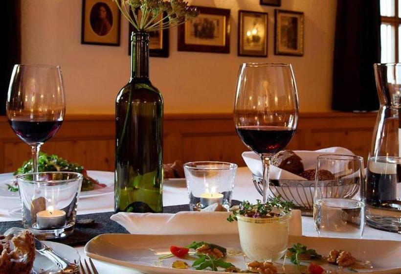 Отель Rössle Superior