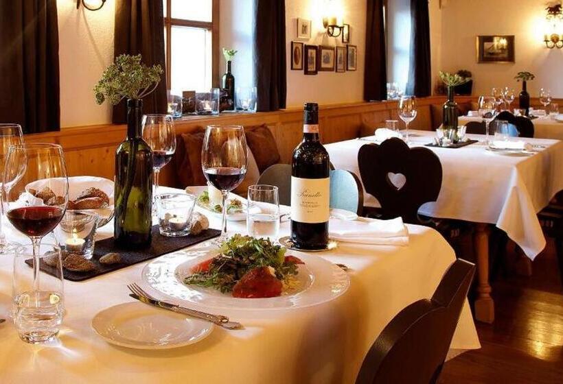 Отель Rössle Superior