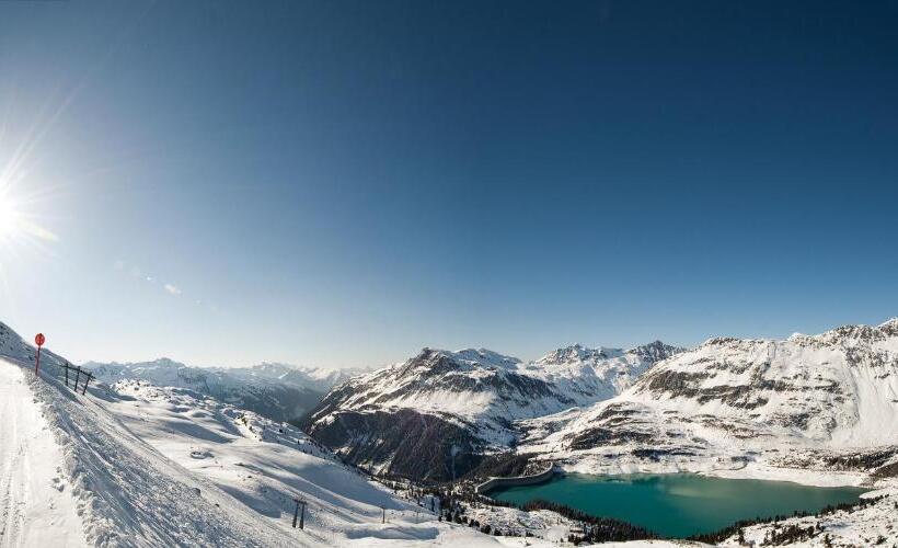 Отель Rössle Superior