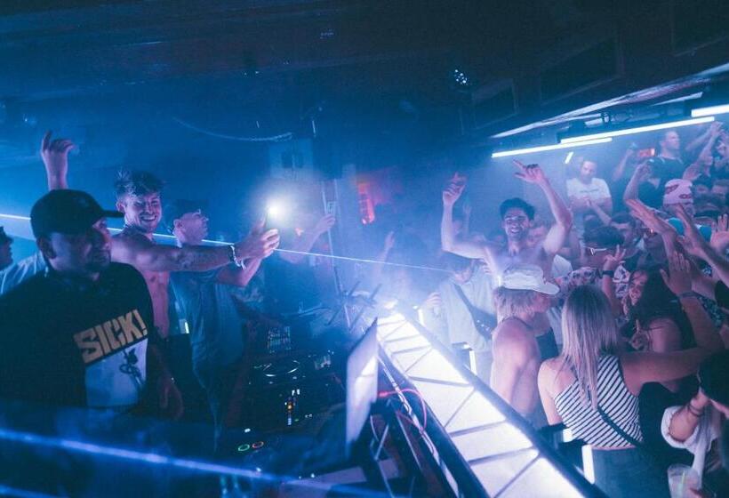 酒店 Saalbacher Hof