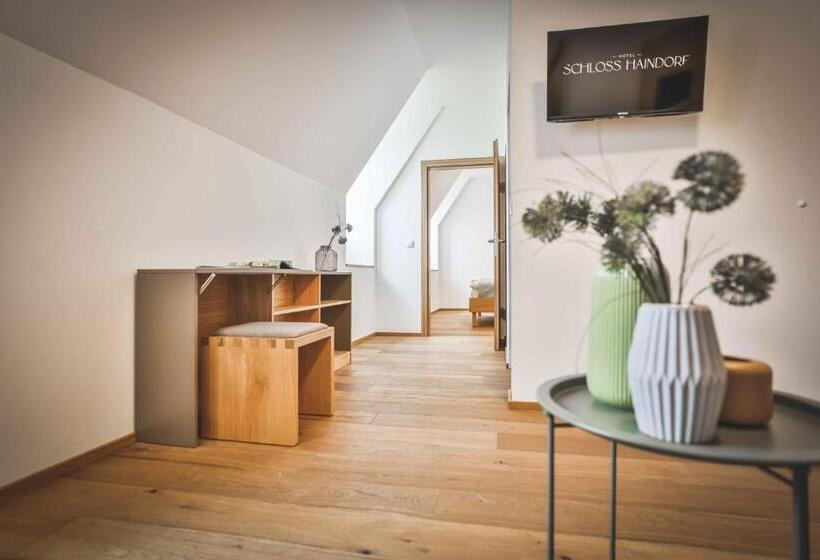 בית מלון כפרי Schloss Haindorf