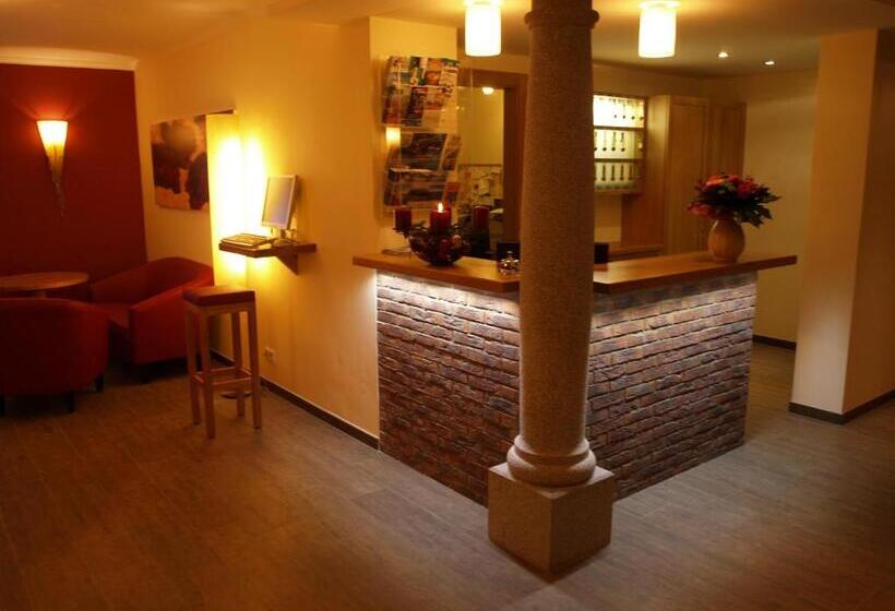 ホテル Schönberger