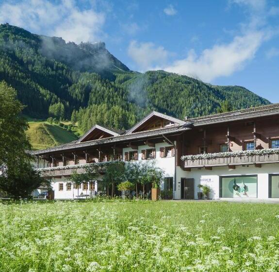 هتل Schönherr Haus