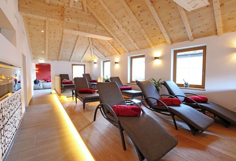 فندق Schwarzer Adler