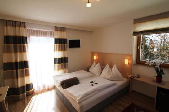 ベッドアンドブレックファースト Seepension Neubacher