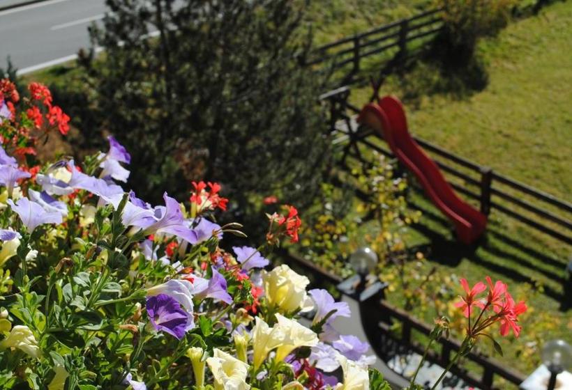 בית מלון כפרי Sonnenhof   Apartments & Zimmer