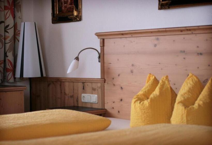 호텔 & Suites Glück Auf