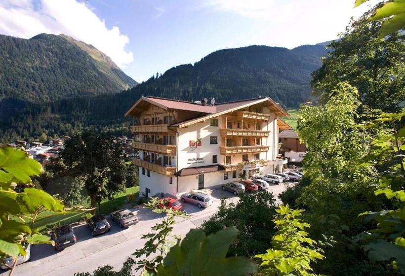 Superior Hotel Persal