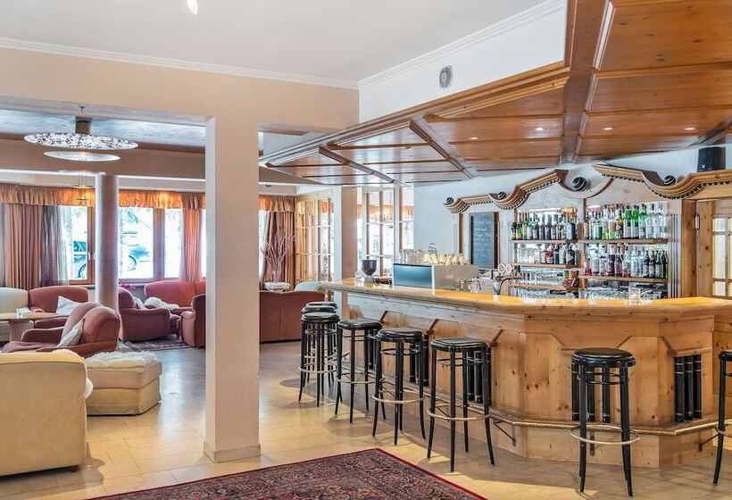 호텔 Sylvia By Skinetworks