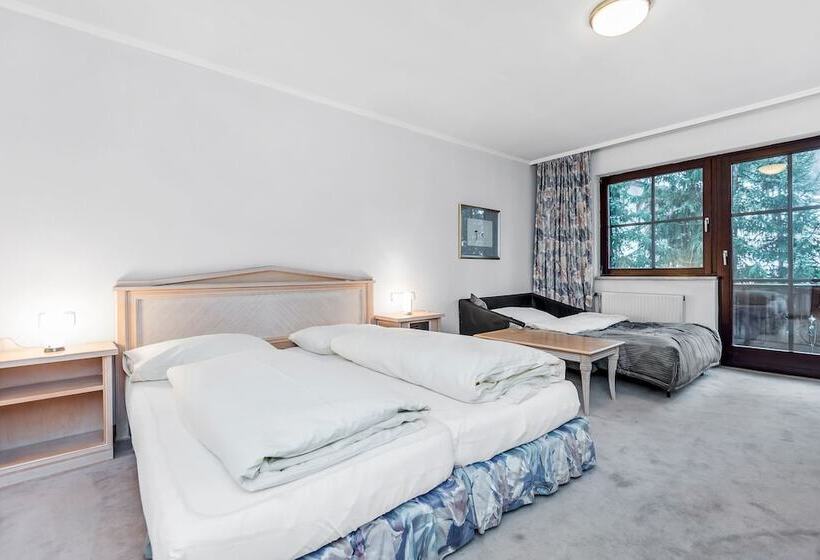 호텔 Sylvia By Skinetworks