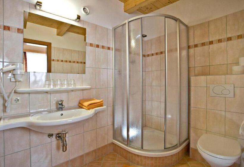 בית מלון כפרי Talblick