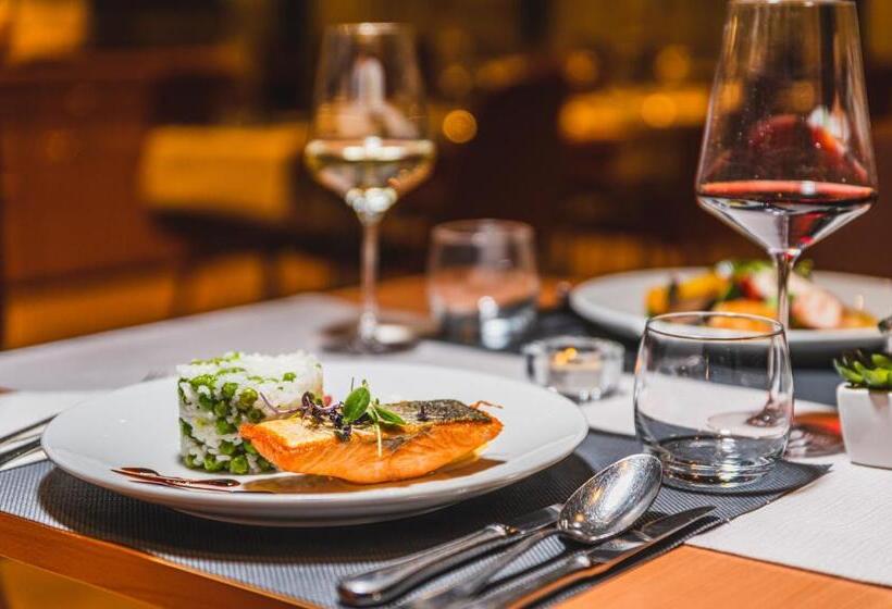 Отель Tia Monte Nauders