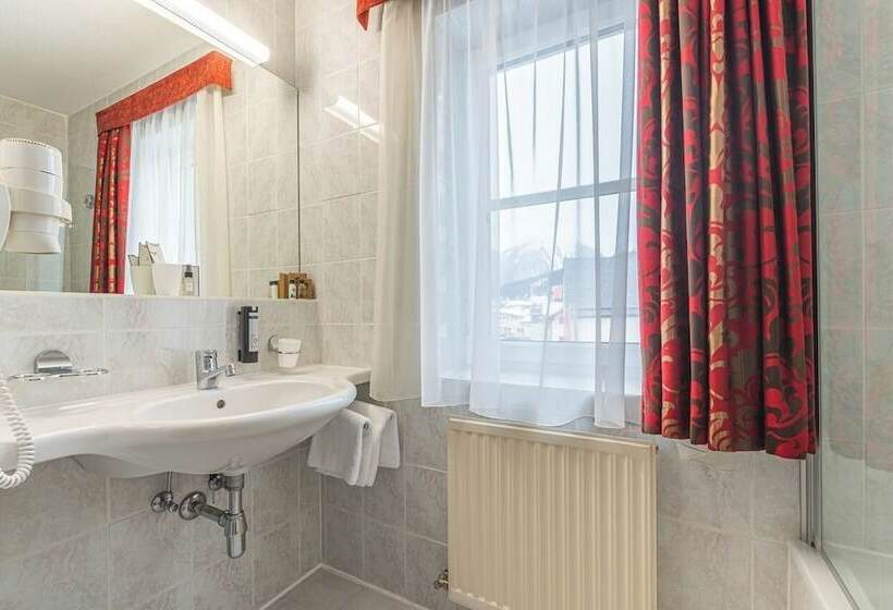 Отель Tia Monte Nauders