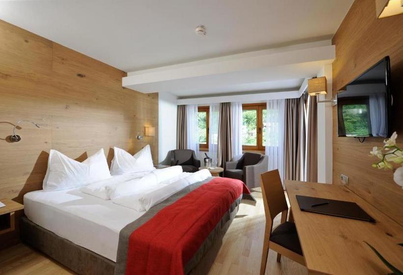 בית מלון כפרי Urbani