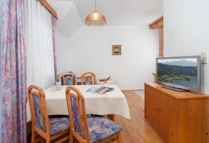 فندق Wellness Landhaus Parth