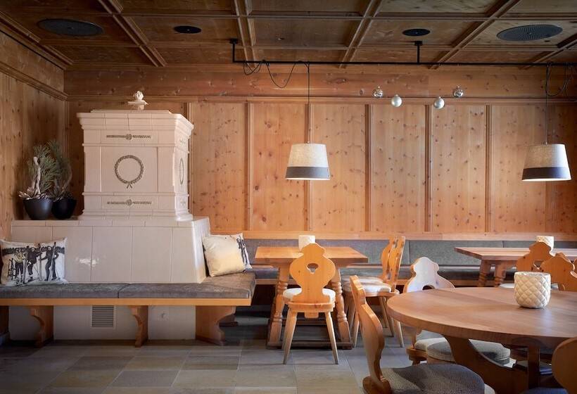 ホテル Zugspitz Resort