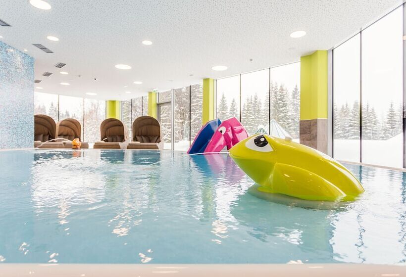 ホテル Zugspitz Resort